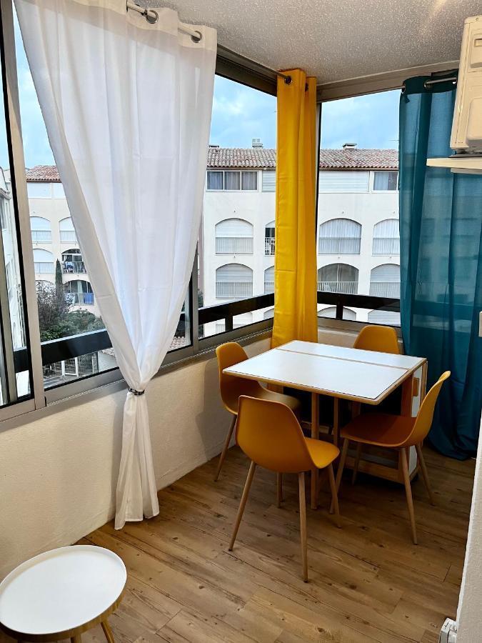 Studio Chaleureux Au Cap D'Agde Exterior photo